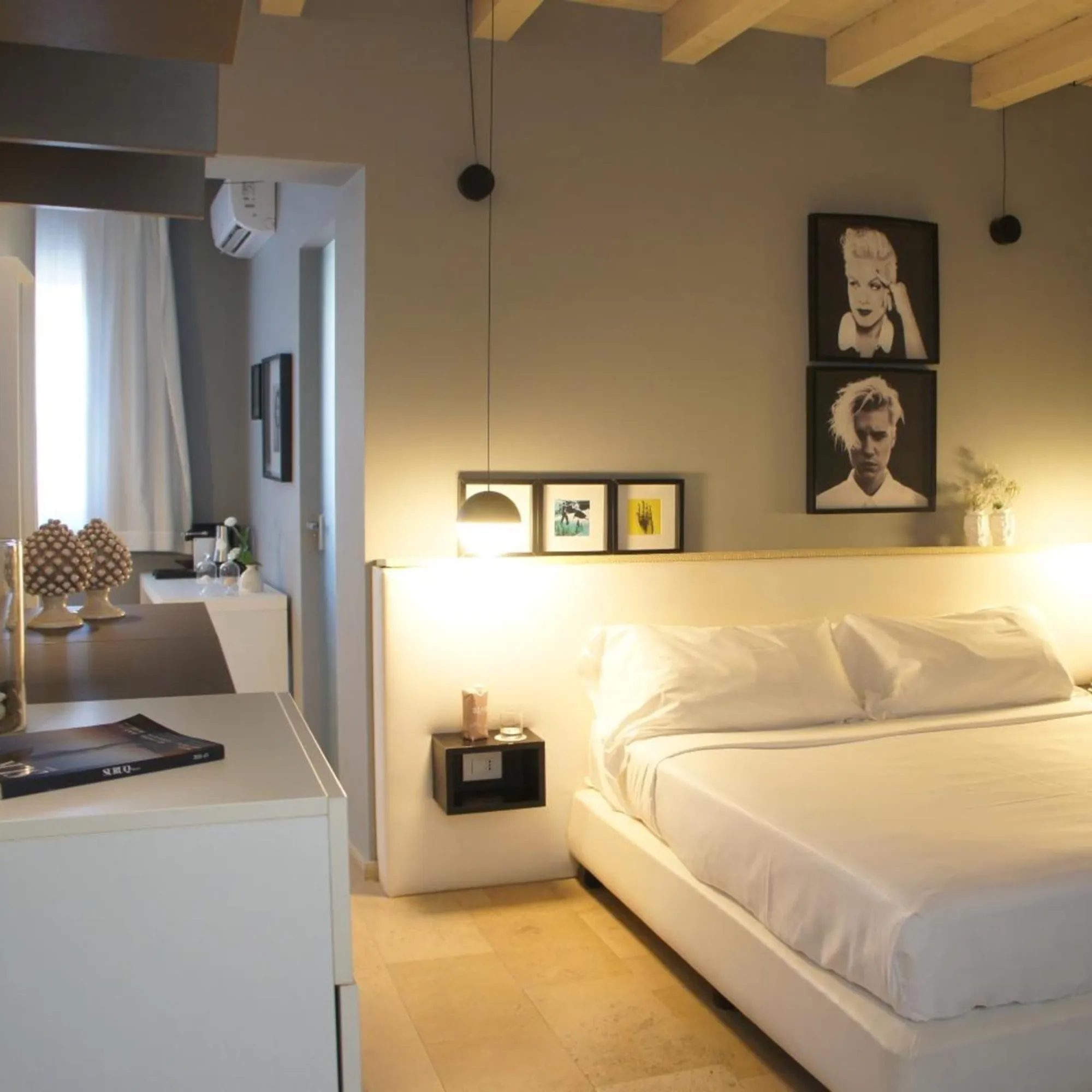 CinqueSuites-Ortigia-Foto-Junior-Suite-Deluxe-2-745760262-quadrata