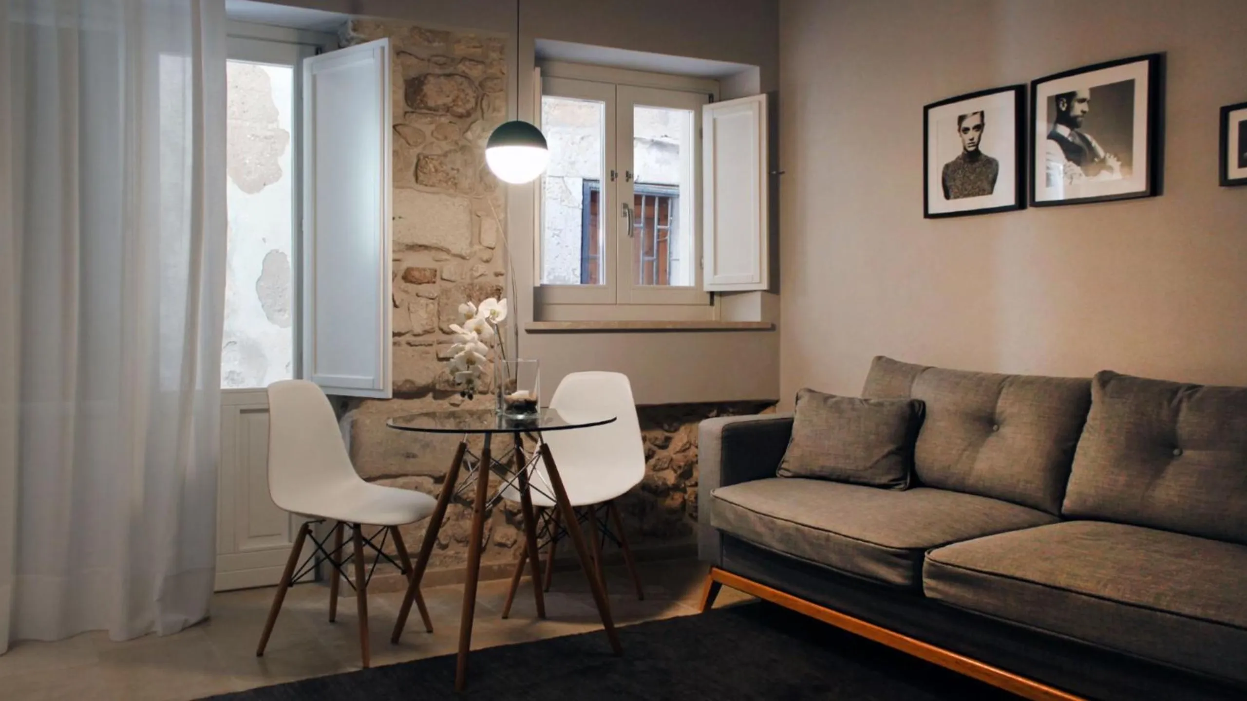 CinqueSuites-Ortigia-Foto-Suite-Deluxe-Vasca-Idromassaggio-745759518-orizzontale