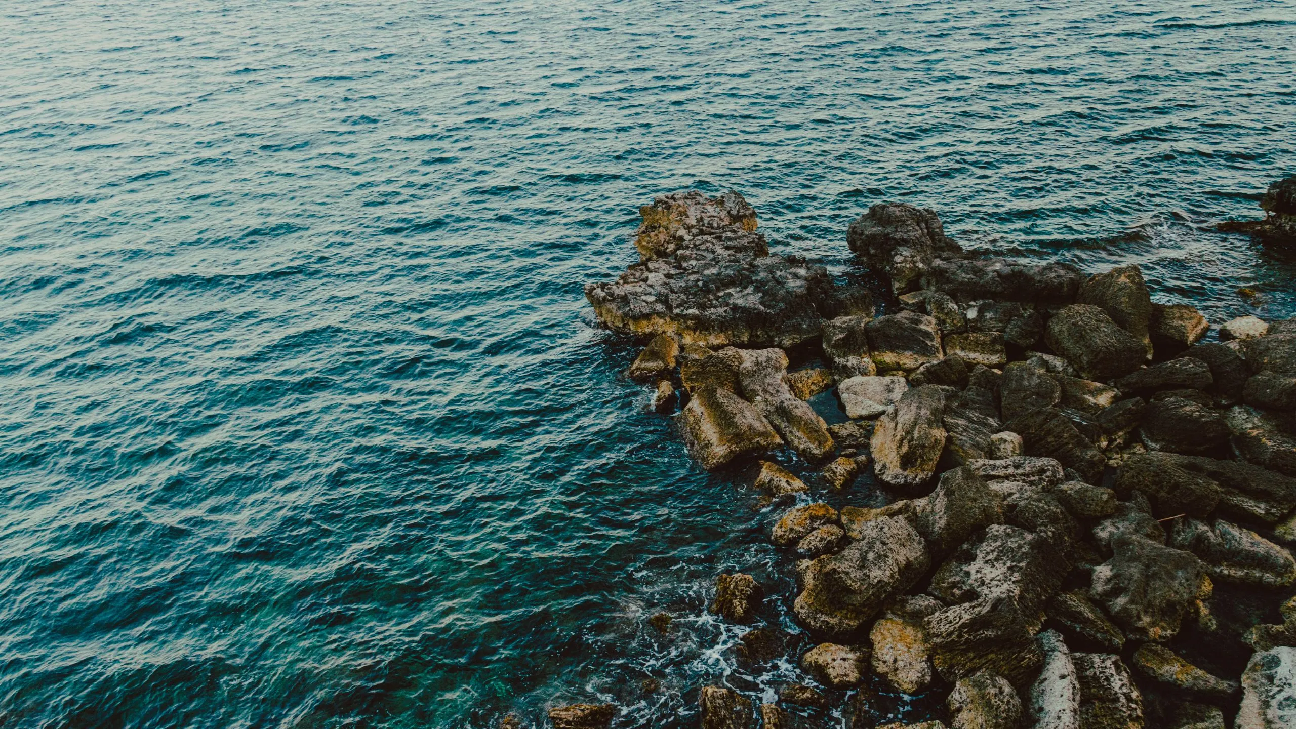 Ortigia-Mare-Scogli-orizzontale